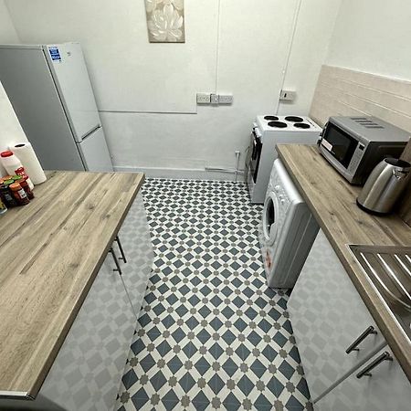 Spectacular 2 Bedroom On Tower Bridge London Eksteriør billede