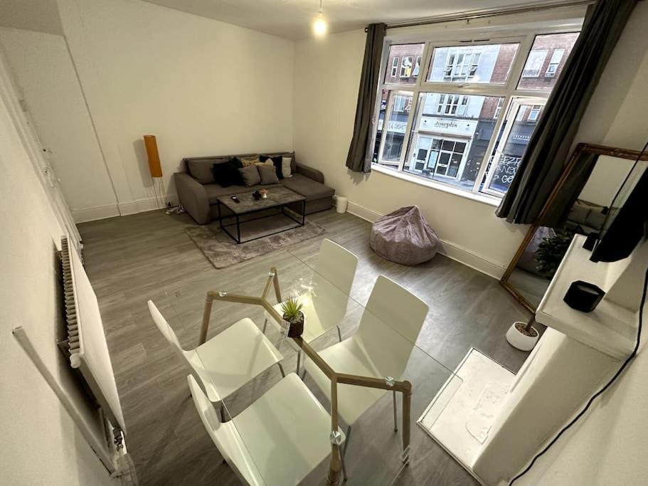 Spectacular 2 Bedroom On Tower Bridge London Eksteriør billede